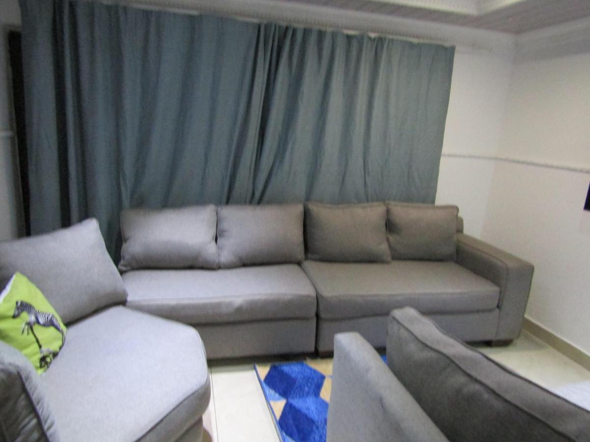Phomolong Guest House 索韦托 外观 照片
