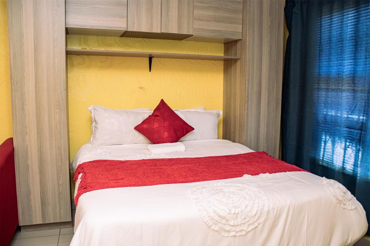 Phomolong Guest House 索韦托 外观 照片